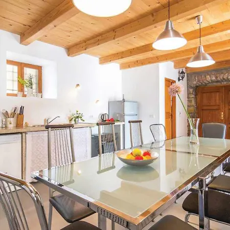 Holiday Susini Tatil Evi *